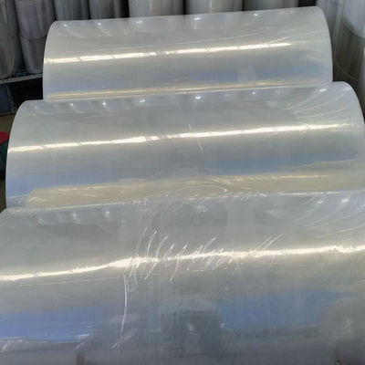 ความหนาที่นิยม 25 um โพลีเอสเตอร์ ปล่อยฟิล์ม Ultra Clear ฟิล์มสําหรับท่อ GRP ไม่มีข้อร่วมและกระบอก