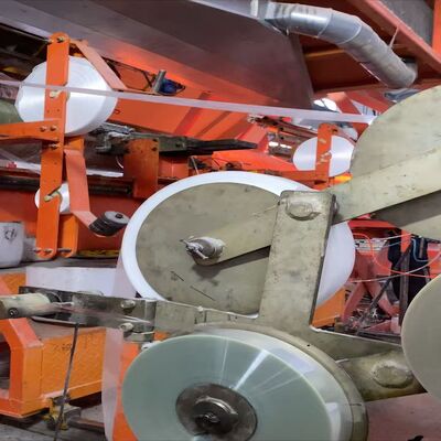 ความหนา 25 Um โพลีเอสเตอร์ ปล่อยฟิล์มสีโปร่งสําหรับท่อ GRP ไม่มีข้อร่วมและ Bubble, การปฏิบัติที่ดีในการ deforming